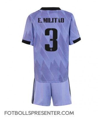 Real Madrid Eder Militao #3 Bortatröja Barn 2022-23 Kortärmad (+ korta byxor)